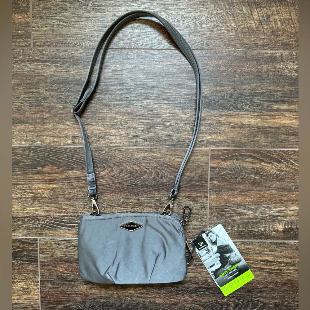 NWT Travelon Anti Theft Parkview Zip Crossbody Clutch Pearl Gray Sold Out